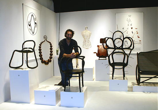 Designer Sjoerd Vroonland Chairs - Sjoerd Vroonland Stoelen Ontwerpen op de Woonbeurs Amsterdam LEES MEER... (Foto Vroonland Design door DroomHome.nl) Designer Sjoerd Vroonland Chairs - Sjoerd Vroonland Stoelen Ontwerpen op de Woonbeurs Amsterdam LEES MEER... (Foto Vroonland Design door DroomHome.nl)
