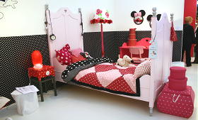Disney Kinderkamer - Disney at Home & Ariadne Kinderkamer en Slaapkamer met Meubels & Decoratie van Ariadne Zelfmaak Ideeen LEES MEER..... (DroomHome.nl)