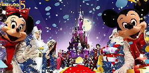 Disneyland Parijs Kerst 2010 Vakantie Boeken 7 November tot 6 Januari 2011 LEES MEER..