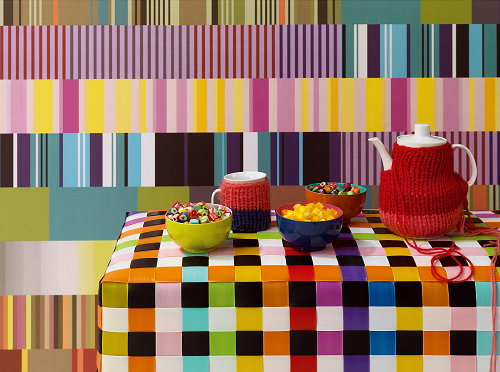 Woontrend Graphical - Grafisch Wonen Interieur Trends voor Vloer & Wandbekleding - Eijffinger Behang Stripes Only - Color Splash Interieur Trend LEES MEER... (Foto Perscentrum Wonen  op DroomHome.nl)