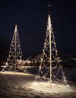 Kerstfair 2011 - Landgoed Marienwaerdt Kerstfair 2011 van 8  t/m 11 december 2011 - Doe Sfeervolle Kerst Inspiratie op - Vlaggenmast Kerstverlichting LEES MEER... (Foto Landgoed Heerlijkheid Marienwaerdt Kerst Fair op DroomHome.nl)