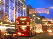 LONDEN PLACE TO BE: Met Kerst is Londen een Geweldige Stedentrip met Super Shoppen & Sfeervolle Excursies, Stel je eigen Londen Arrangement samen LEES MEER...