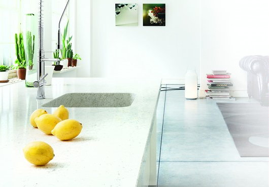 Keuken Trends uit EuroCuchina 2012 - De Nieuwe Keuken is Sociaal - Witte Snaidero Keuken OLA20 LEES MEER... (Foto Perscentrum Wonen op DroomHome.nl) Keuken Trends uit EuroCuchina 2012 - De Nieuwe Keuken is Sociaal - Witte Snaidero Keuken OLA20 LEES MEER... (Foto Perscentrum Wonen op DroomHome.nl)