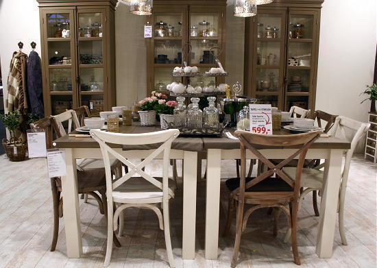 Leen Bakker Collectie - Landelijk Wonen Leen bakker Eettafels & Houten Eetstoelen met Keuken Leen Bakker Vitrinekasten en Romantische Woondecoratie LEES MEER... (Foto Woonbeurs Amsterdam van DroomHome.nl)