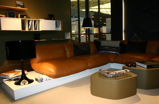 Sexy Loft de Film Interieur Macho Woonkamer Leefkuil - Acteur Barry Atsma Presenteert de Film Loft op de Woonbeurs met Eigen Huis & Interieur Appartement (Foto DroomHome.nl) Sexy Loft de Film Interieur Macho Woonkamer Leefkuil - Acteur Barry Atsma Presenteert de Film Loft op de Woonbeurs met Eigen Huis & Interieur Appartement (Foto DroomHome.nl)