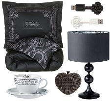 Ontwerper Kerstcollectie Bijenkorf 2011 is Marlies Dekkers Foto: Marlies Dekkers Kerst Woonaccessoires LEES MEER... (Bron Glamour.nl op DroomHome.nl) LEES MEER.... Ontwerper Kerstcollectie Bijenkorf 2011 is Marlies Dekkers Foto: Marlies Dekkers Kerst Woonaccessoires LEES MEER... (Bron Glamour.nl op DroomHome.nl) LEES MEER....
