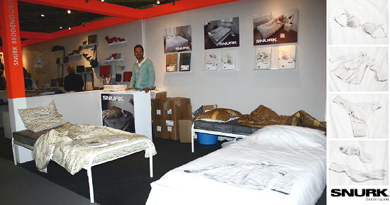 SNURK Beddengoed op Woonbeurs Amsterdam 2010 met Spannend & Apart Beddengoed met BH, String, T-Shirt en Sokken op Dekbedovertrekken LEES MEER... Foto DroomHome.nl SNURK Beddengoed op Woonbeurs Amsterdam 2010 met Spannend & Apart Beddengoed met BH, String, T-Shirt en Sokken op Dekbedovertrekken LEES MEER... Foto DroomHome.nl