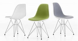Stoelen & Banken Trends 2011 - Eames Plastic Side Chair van Vitra (Foto perscentrum Wonen op DroomHome.nl)