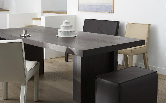 Tafel Trends 2011 - Piet Boon Eettafel Gerrit - Hippe Eettafels, Bijzettafels & Salontafels (Foto Perscentrum Wonen) Tafel Trends 2011 - Piet Boon Eettafel Gerrit - Hippe Eettafels, Bijzettafels & Salontafels (Foto Perscentrum Wonen)