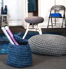 Winter Interieur 2011-2012 - Eigen Huis Styling Woontrend Mixed Moods - Blauw, Paars en Grijs Woonaccessoires LEES MEER... (Foto Perscentrum Wonen  op DroomHome.nl)