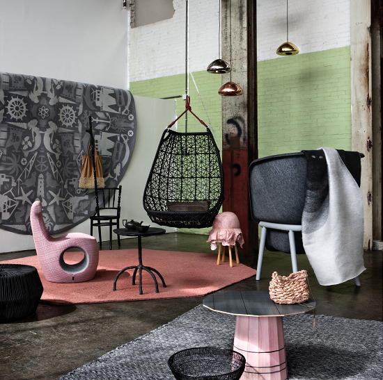 Woontrend 2011-2012 - Van Moodboard Tot 'Mixed Moods' Interieur - Black, White & Pink LEES MEER.. (Foto Perscentrum Wonen op DroomHome.nl) Woontrend 2011-2012 - Van Moodboard Tot 'Mixed Moods' Interieur - Black, White & Pink LEES MEER.. (Foto Perscentrum Wonen op DroomHome.nl)