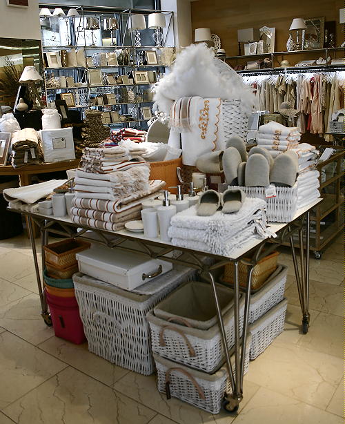 Zara Home Woonaccessoires Collectie - Zara Home Badkamer LEES MEER.. (Foto Zara Home Milaan door DroomHome.nl) Zara Home Woonaccessoires Collectie - Zara Home Badkamer LEES MEER.. (Foto Zara Home Milaan door DroomHome.nl)