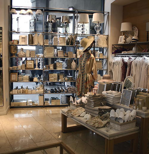Zara Home Woonaccessoires Collectie - Zara Home Woonkamer Room Accessoires LEES MEER.. (Foto Zara Home Milaan door DroomHome.nl) Zara Home Woonaccessoires Collectie - Zara Home Woonkamer Room Accessoires LEES MEER.. (Foto Zara Home Milaan door DroomHome.nl)