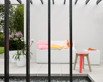 Tuintrends 2013 - Welke Tuin Past Bij Jou? Laatste Trends in Tuinmeubelen, Tuindecoratie & Accessoires LEES MEER.. (Foto Perscentrum Tuinen op DroomHome.nl) Tuintrends 2013 - Welke Tuin Past Bij Jou? Laatste Trends in Tuinmeubelen, Tuindecoratie & Accessoires LEES MEER.. (Foto Perscentrum Tuinen op DroomHome.nl)